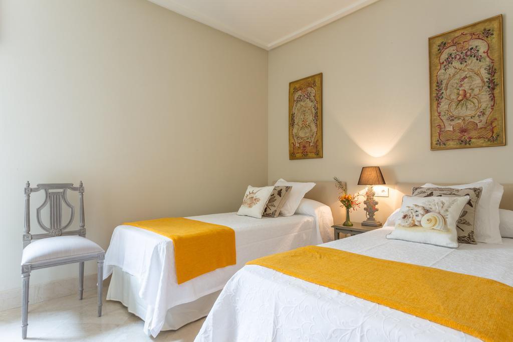 Puerta Principe Luxury Apartments Sevilha Quarto foto