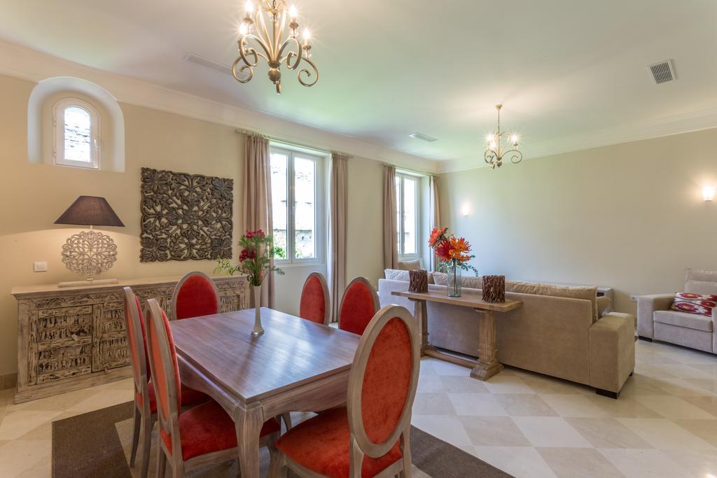 Puerta Principe Luxury Apartments Sevilha Quarto foto